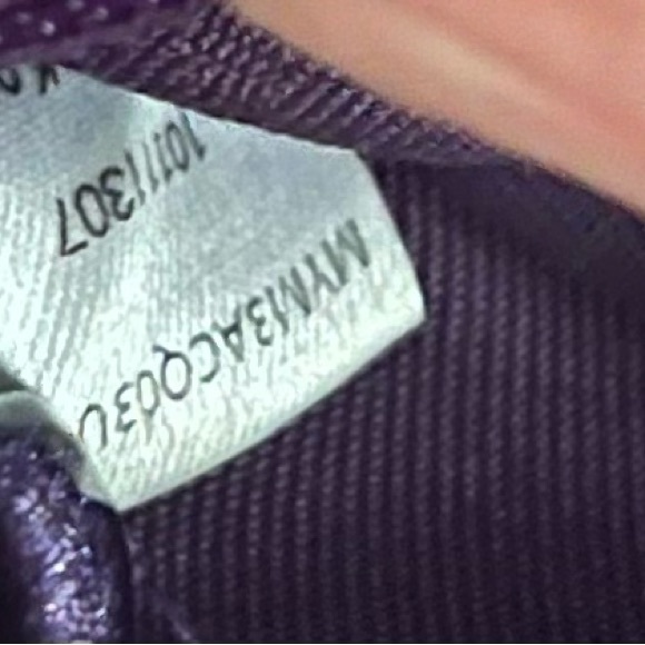 MCM Munchen purple trifold wallet EUC HOST PICK - Picture 11 of 13